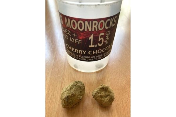 Moon-Rocks-Cherry-Choco